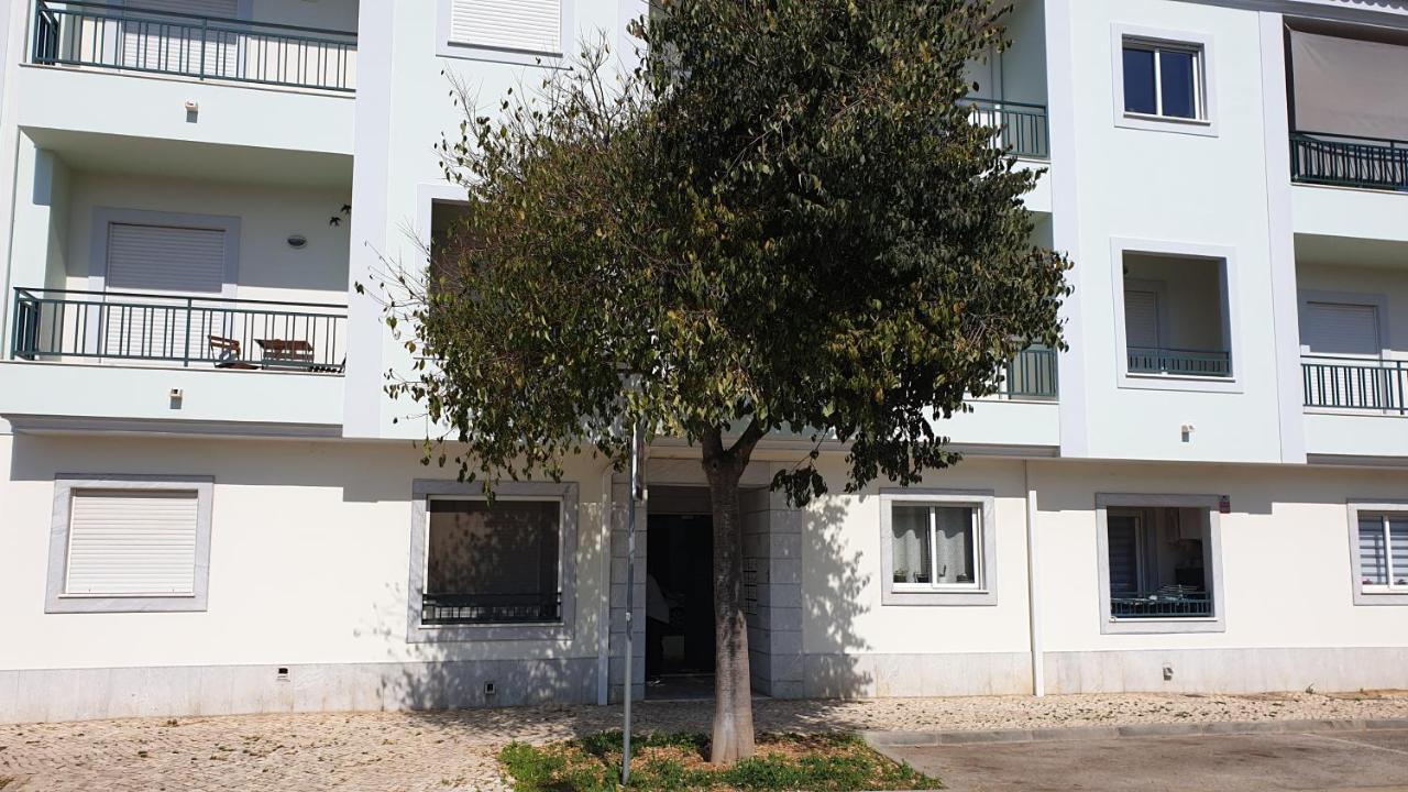تافيرا 2 Bed Apartment With Com Pool المظهر الخارجي الصورة